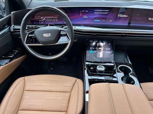 New 2026 Cadillac Escalade Luxury w/ Touring Package image 14