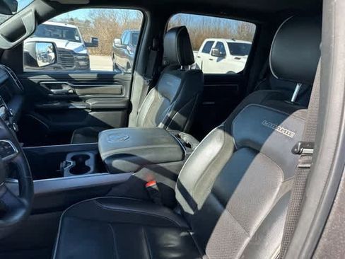 Used 2024 RAM 1500 Laramie image 3