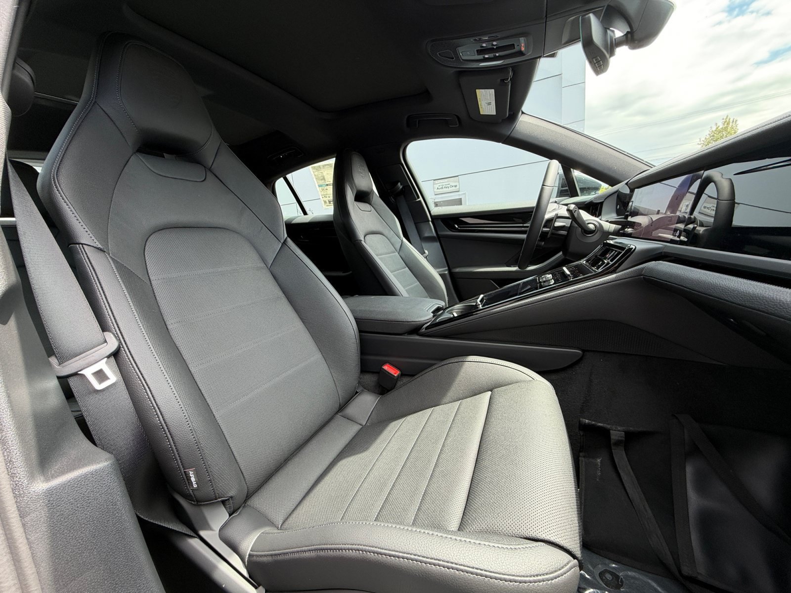New 2026 Porsche Panamera 4 AWD/4WD image 20