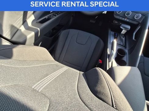 Certified 2026 Hyundai Elantra SE FWD image 13