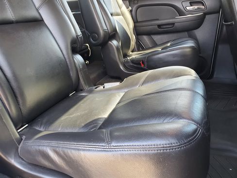 Used 2008 Chevrolet Tahoe LTZ w/ LTZ Preferred Equipment Group image 30