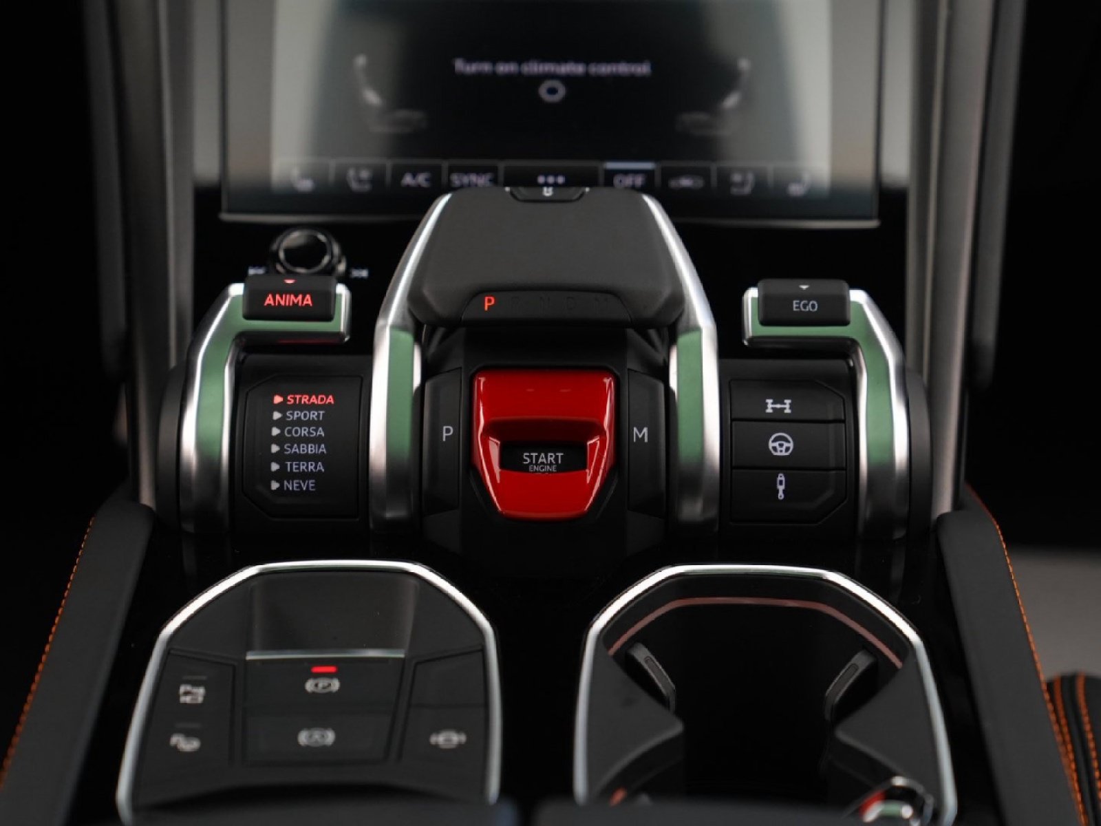 Used 2024 Lamborghini Urus S AWD/4WD image 29