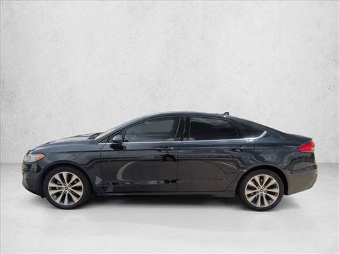 Used 2020 Ford Fusion SE AWD/4WD image 9
