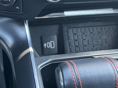 Used 2025 Ford F150 Raptor image 33