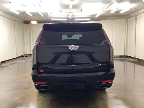 Used 2023 Cadillac Escalade Sport w/ LPO, ONYX Package AWD/4WD image 6