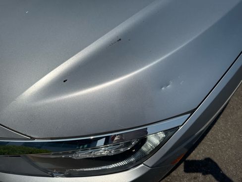 Used 2018 Honda Civic Touring image 11