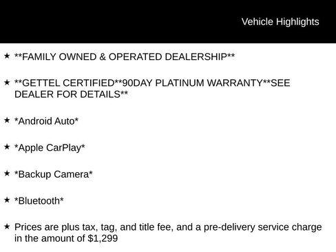 Used 2022 Toyota Corolla LE image 2