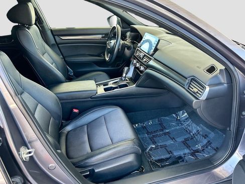Used 2019 Honda Accord Sport image 25