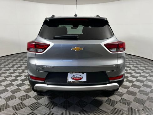 Used 2025 Chevrolet TrailBlazer LT AWD/4WD image 5