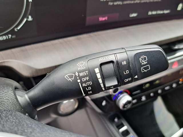 Used 2024 Kia Telluride SX Prestige AWD/4WD image 12