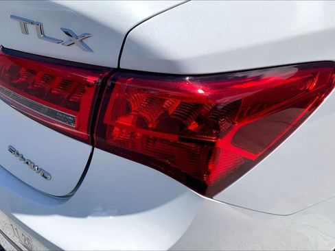 Used 2018 Acura TLX V6 SH-AWD w/ Technology Pkg image 32