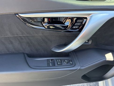 Used 2019 Acura NSX image 24