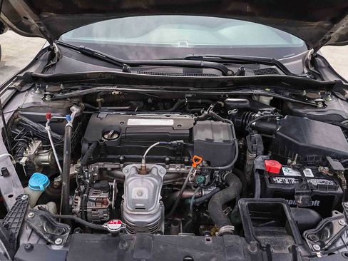 Used 2014 Honda Accord Sport image 25