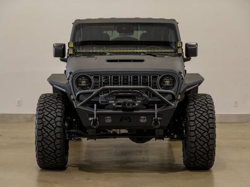 Used 2024 Jeep Wrangler Unlimited Rubicon 392 image 3