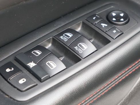Used 2021 Jeep Grand Cherokee Trailhawk w/ Trailhawk Luxury Group AWD/4WD image 20
