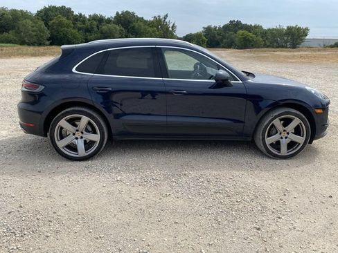 Used 2021 Porsche Macan S AWD/4WD image 2