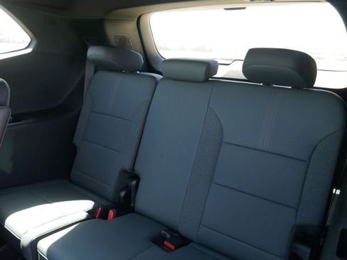 New 2026 GMC Acadia AT4 AWD/4WD image 15