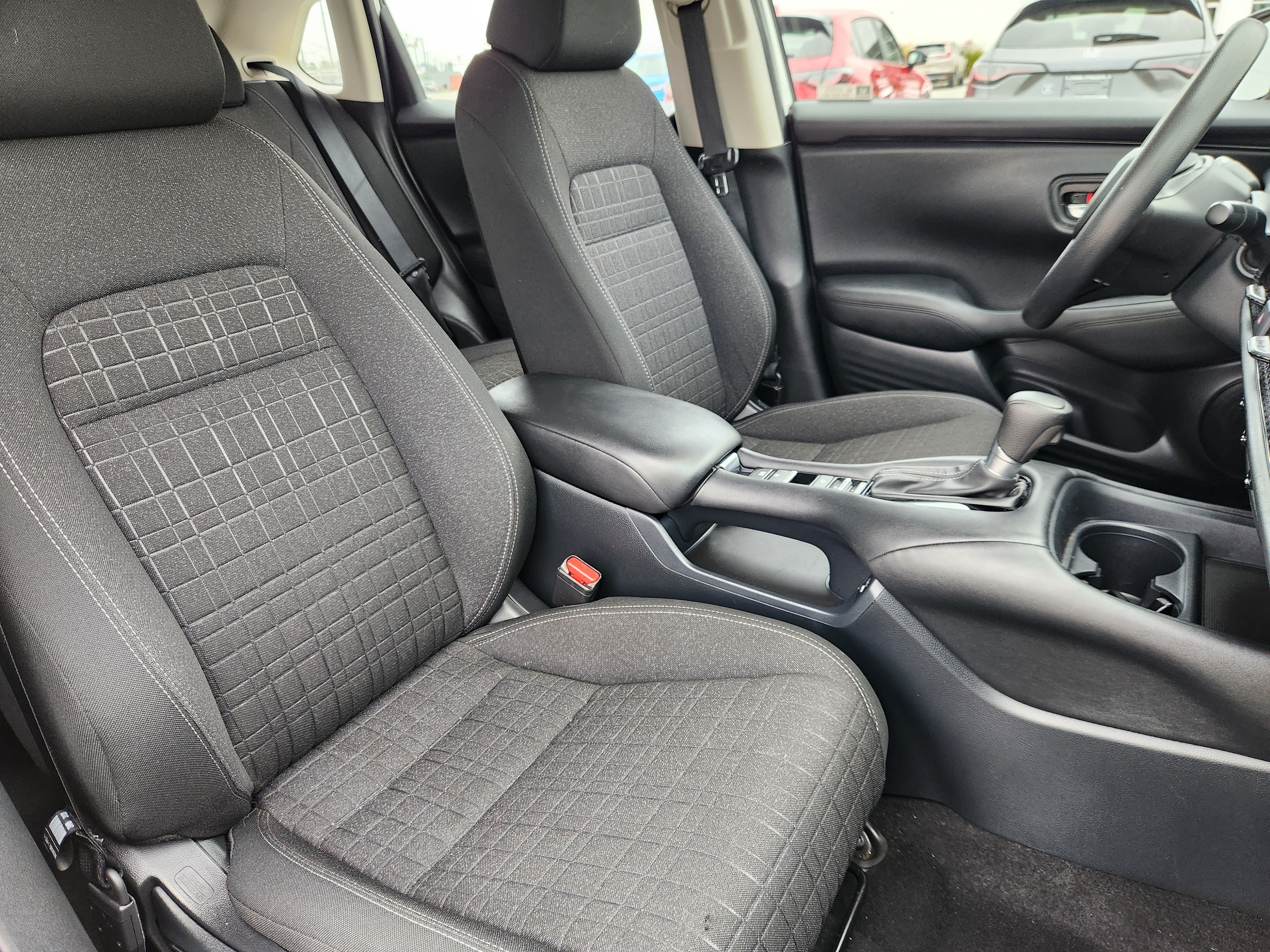 Certified 2024 Honda HR-V LX image 14