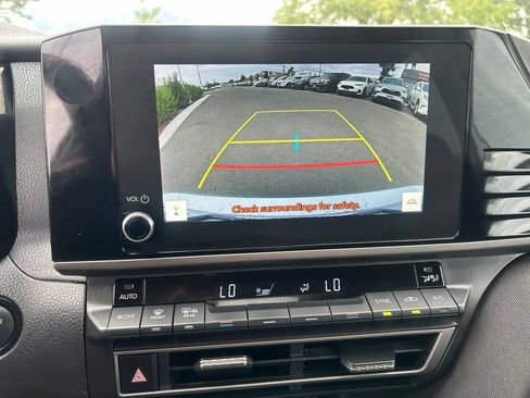 Used 2025 Toyota Camry LE FWD image 26