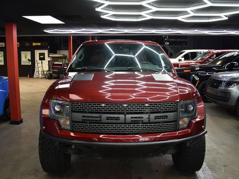 Used 2014 Ford F150 Raptor w/ Equipment Group 801A Luxury image 2
