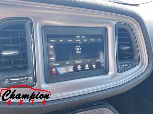 Used 2023 Dodge Challenger SXT RWD image 22
