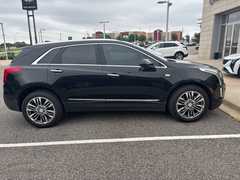 Used 2017 Cadillac XT5 Premium Luxury w/ Driver Assist Package AWD/4WD image 5