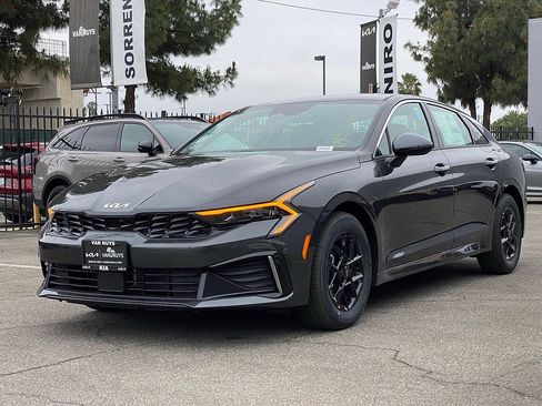 New 2026 Kia K5 LXS FWD image 7