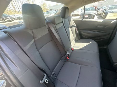 New 2026 Toyota Corolla LE FWD image 32