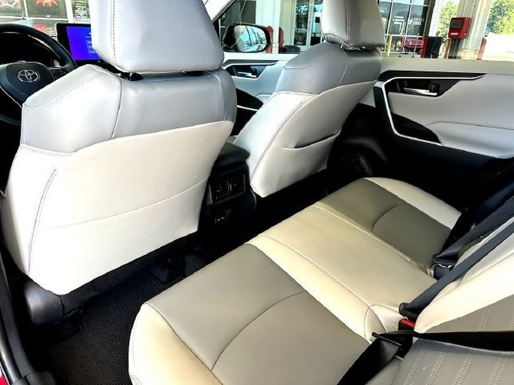Certified 2023 Toyota RAV4 XLE Premium FWD image 19