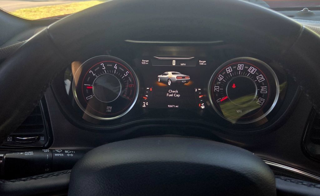 Used 2016 Dodge Challenger R/T RWD image 14