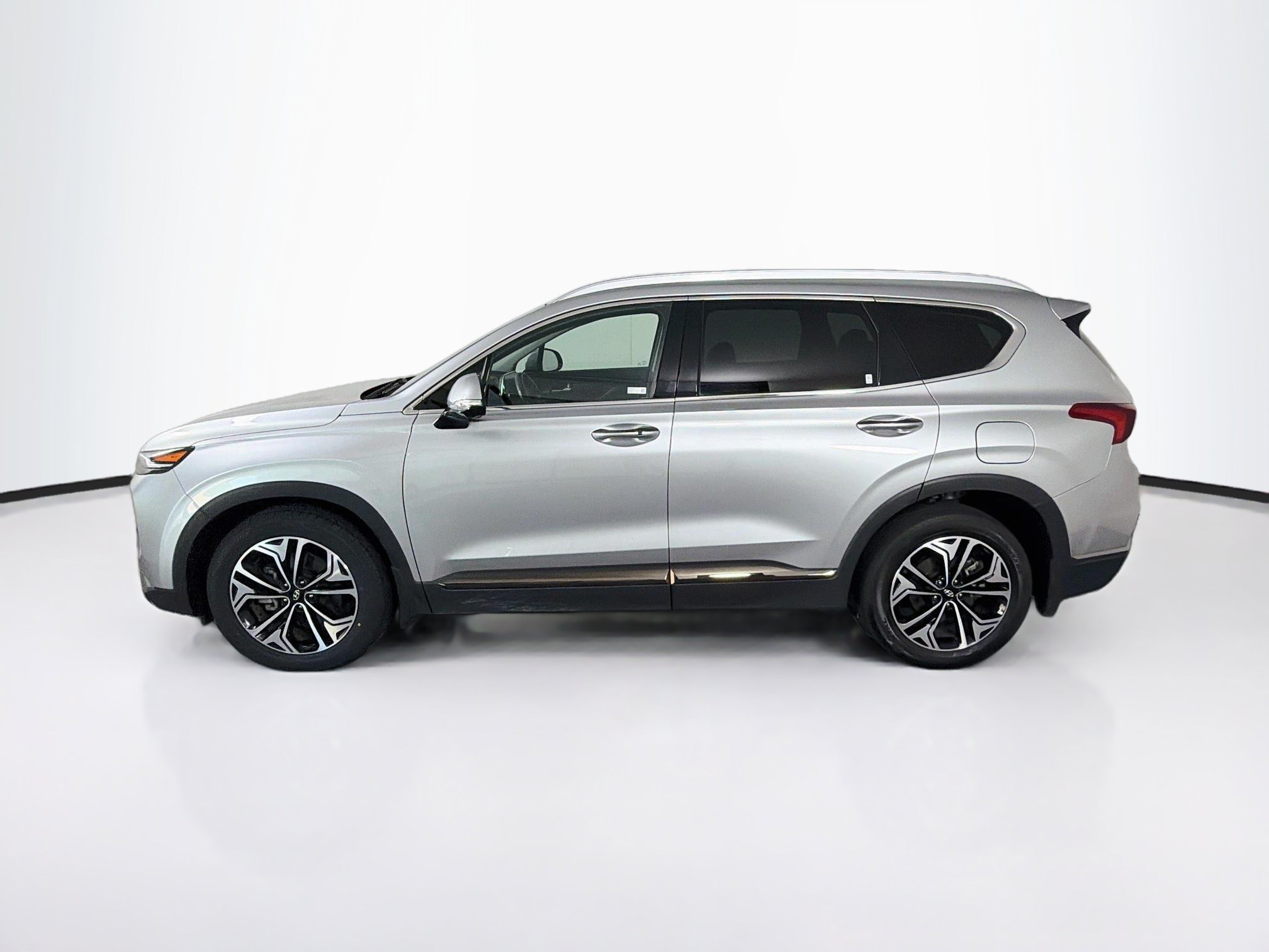 Used 2020 Hyundai Santa Fe Limited FWD image 4