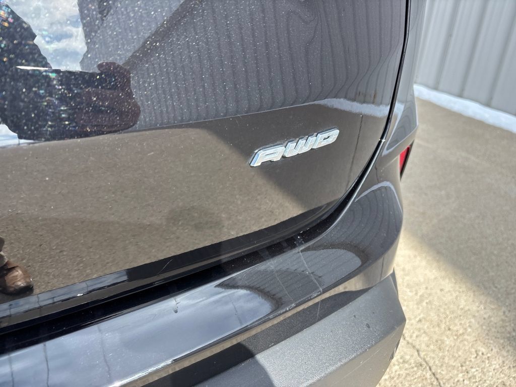 Used 2024 Ford Edge SEL w/ Convenience Package AWD/4WD image 9