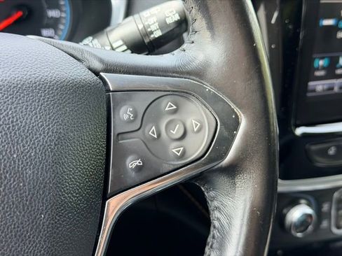 Used 2019 Chevrolet Traverse LT FWD image 10