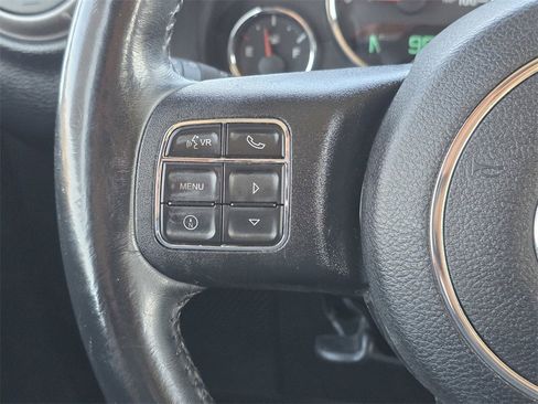 Used 2018 Jeep Wrangler Sport image 33