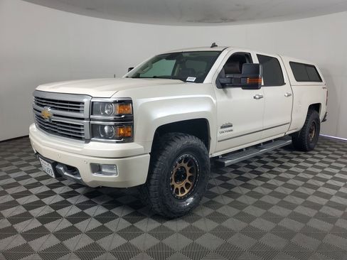 Used 2014 Chevrolet Silverado 1500 High Country w/ High Country Premium Package image 8