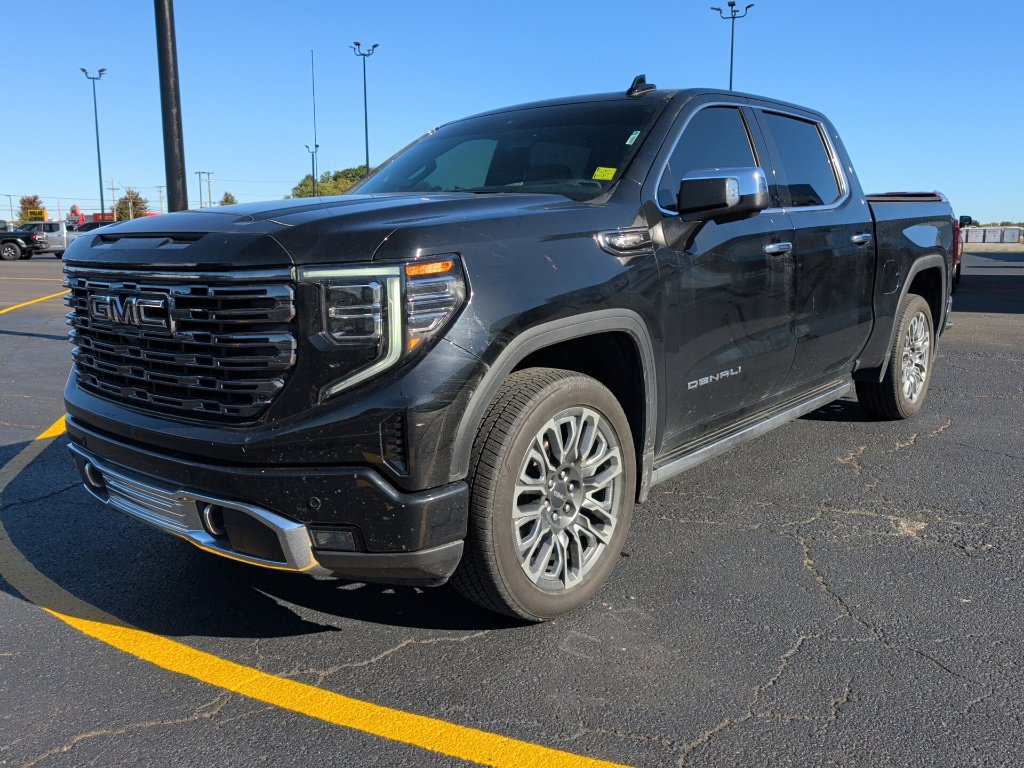 Used 2025 GMC Sierra 1500 Denali Ultimate AWD/4WD image 3