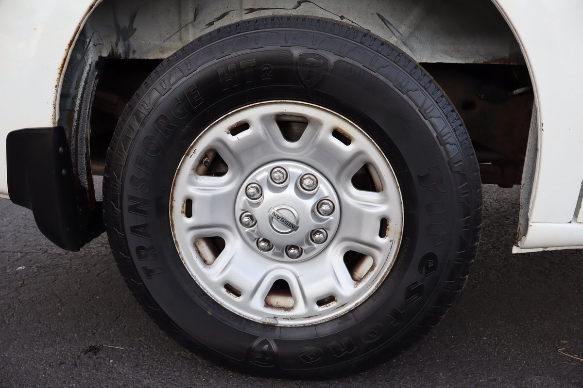 Used 2012 Nissan NV 3500 SV w/ Side Curtain Airbag Pkg RWD image 39