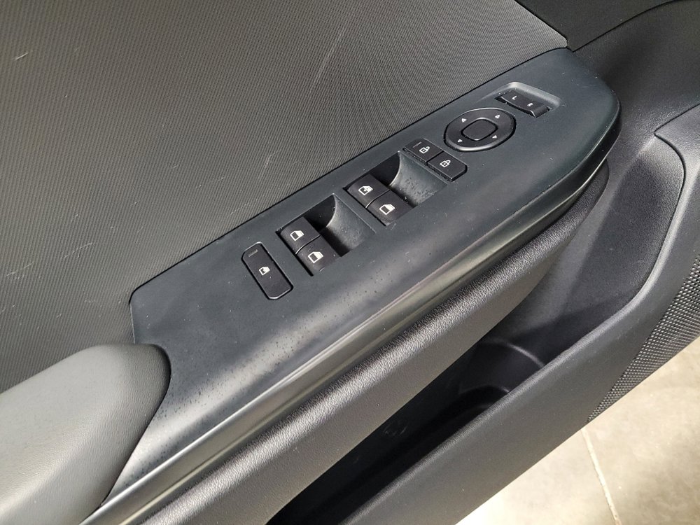 Used 2025 Kia K4 FWD image 27