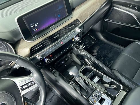 Used 2021 Kia Telluride SX w/ Nightfall Edition Package image 23