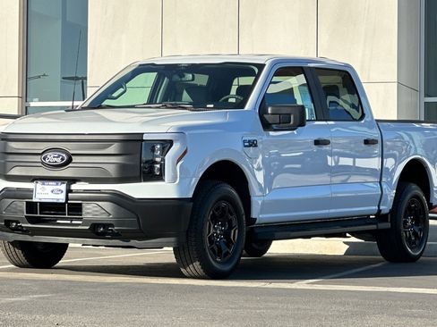 New 2025 Ford F150 Lightning Pro w/ Max Trailer Tow Package image 7