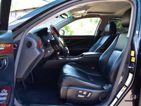 Used 2011 Lexus LS 460 L w/ Rear Seat Upgrade Pkg AWD/4WD image 11