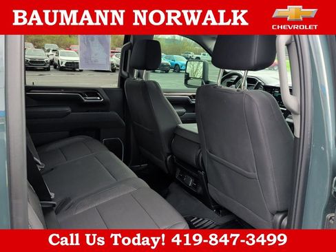 Used 2025 Chevrolet Silverado 2500 LT w/ Texas Edition image 18