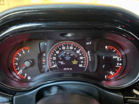 Used 2024 Dodge Durango GT image 40