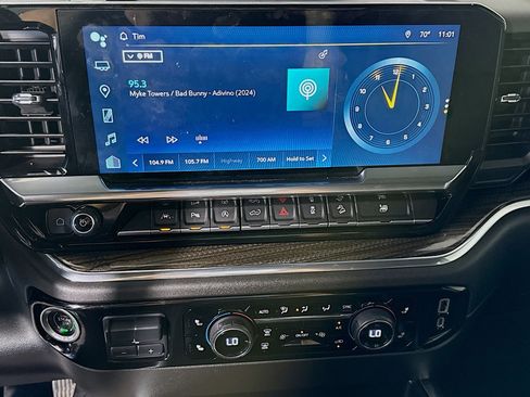 Used 2023 Chevrolet Silverado 1500 RST w/ RST All Star Premium Package image 18