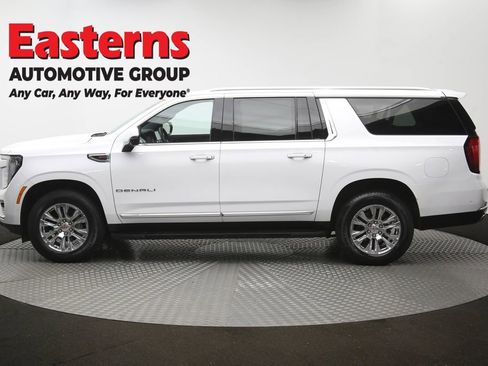Used 2025 GMC Yukon XL Denali AWD/4WD image 63