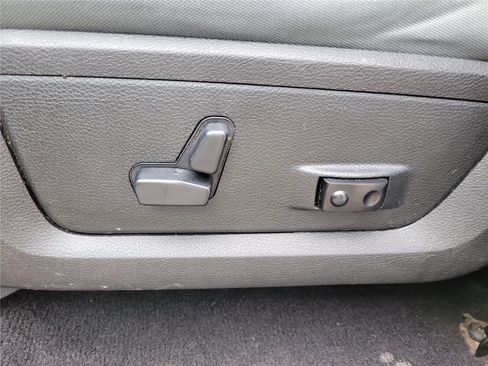 Used 2018 RAM 1500 Big Horn AWD/4WD image 15
