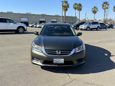 Used 2013 Honda Accord LX image 4