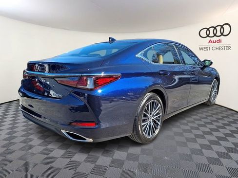 Used 2025 Lexus ES 350 w/ Premium Package image 6