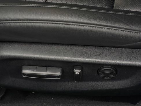 Used 2021 Honda Accord EX-L image 31