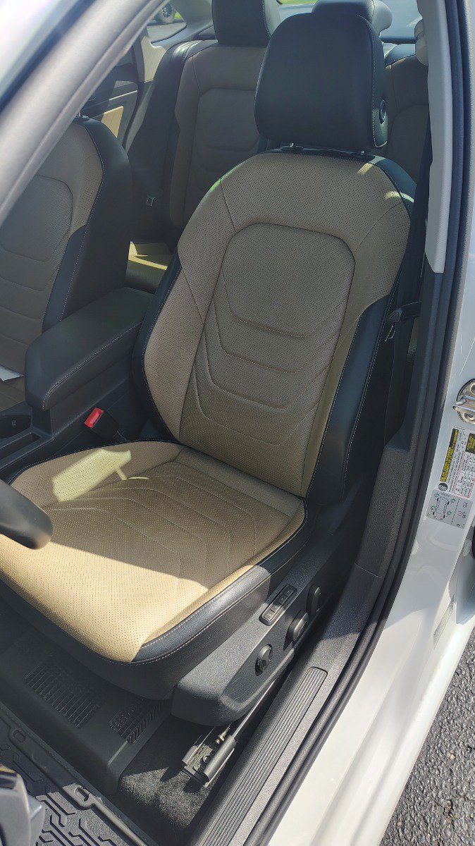 Used 2019 Volkswagen Jetta SEL Premium FWD image 15